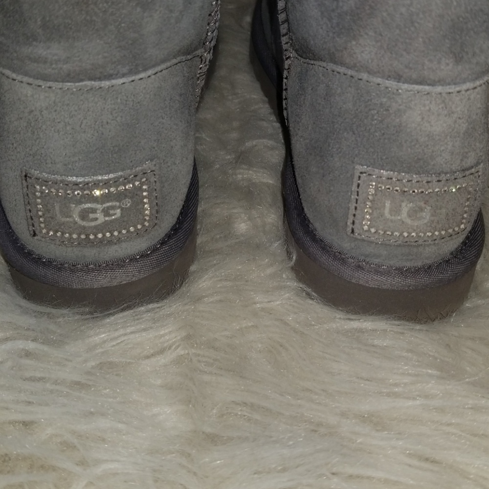 Authentic Uggs - image 6